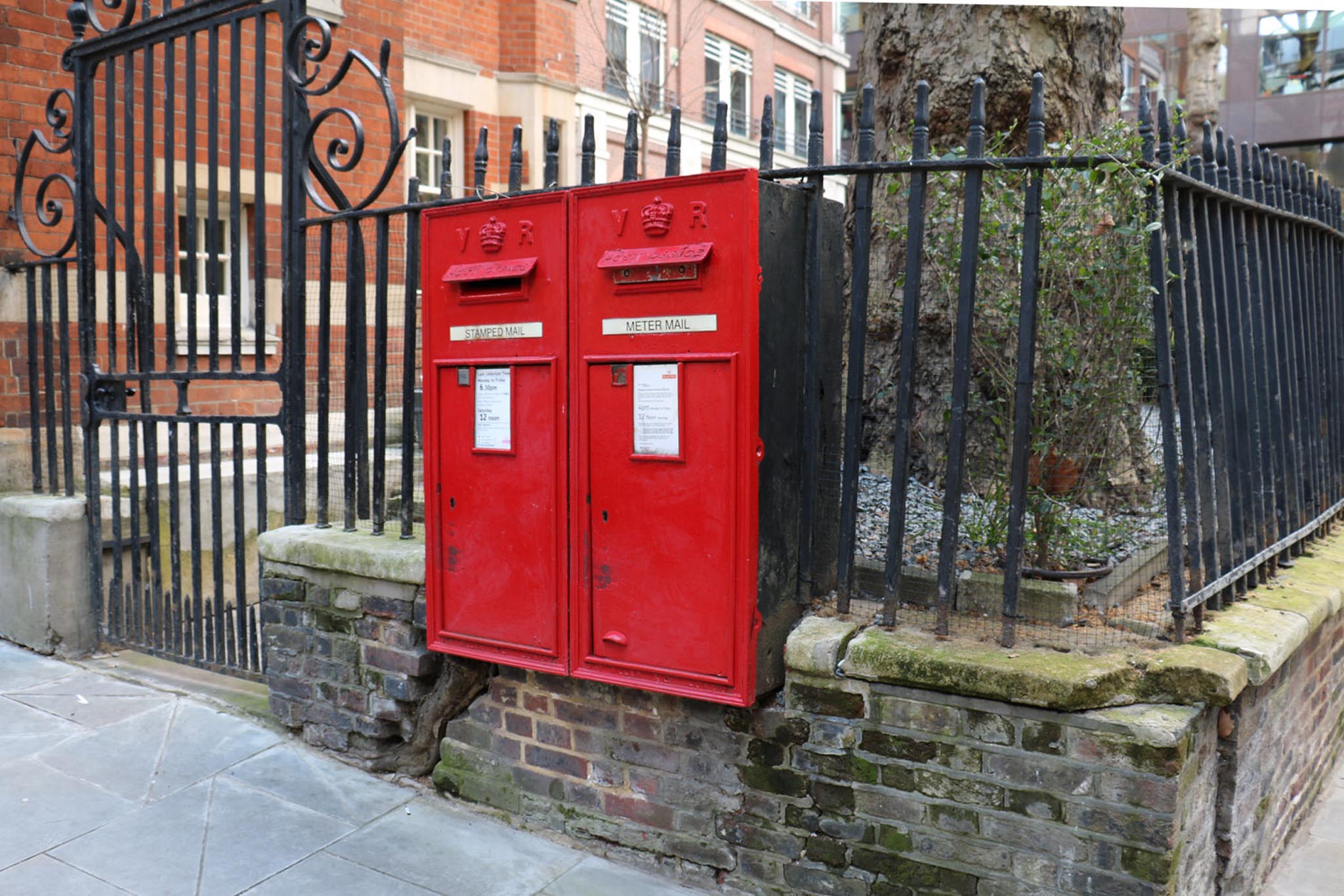 VR twin wall boxes, 1880s, London. Andrew R Young