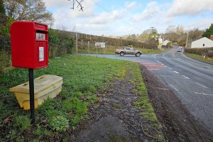 CHARLES III LETTER BOX - Andrew W Young