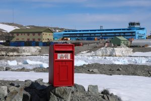 New postbox at Rothera pictured in front of the new Discovery Building (BAS-JAKE MARTIN)